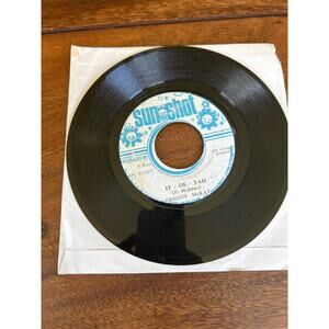 “de dub de yah,” Freddie Mckay 45rpm reggae vinyl